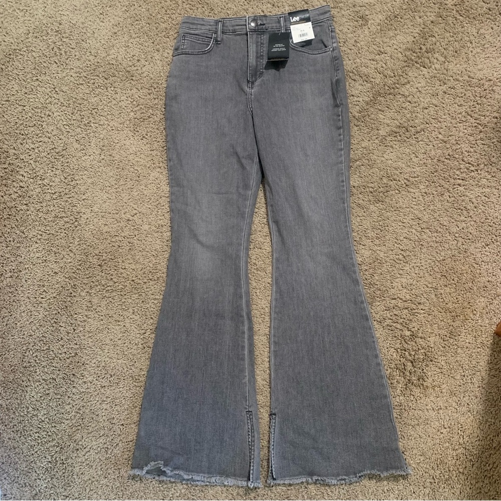 NWT Lee High Rise Flare Raw Hem Dusty Black Jeans 10 Short